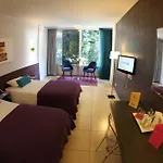 Altius Boutique 4* ניקוסיה