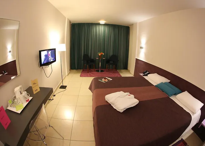Altius Boutique Hotel 4*