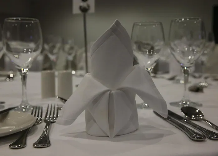 アルティス ブティック 4*