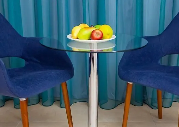 アルティス ブティック 4*