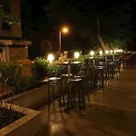 ألتيوس البوتيكي 4*