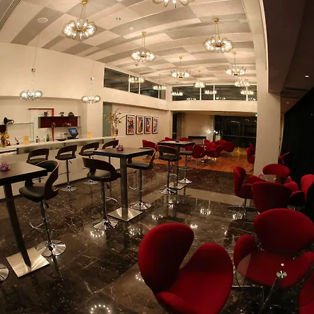 Altius Boutique 4*